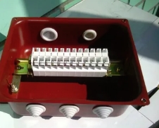 Коробка с наборными зажимами КЗНС 32