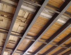 Как потолок уложить стальными балками?